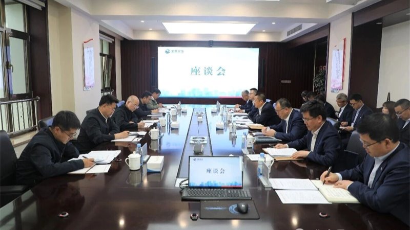省人大常委会预算工委调研组赴星空app登录入口-星空（中国）
调研指导工作